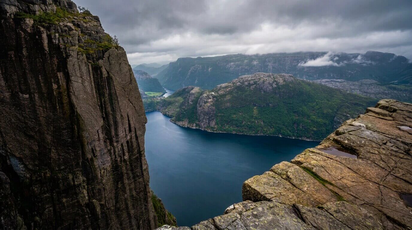 Preikestolen Hike